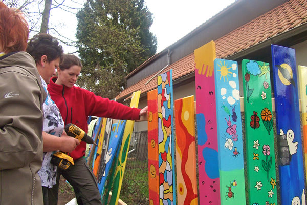 Grundschule Heinrichs - Holzzaun